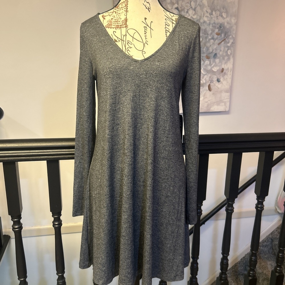 Express Gray‎ V Neck Long Sleeve Swing Dress Size Small New